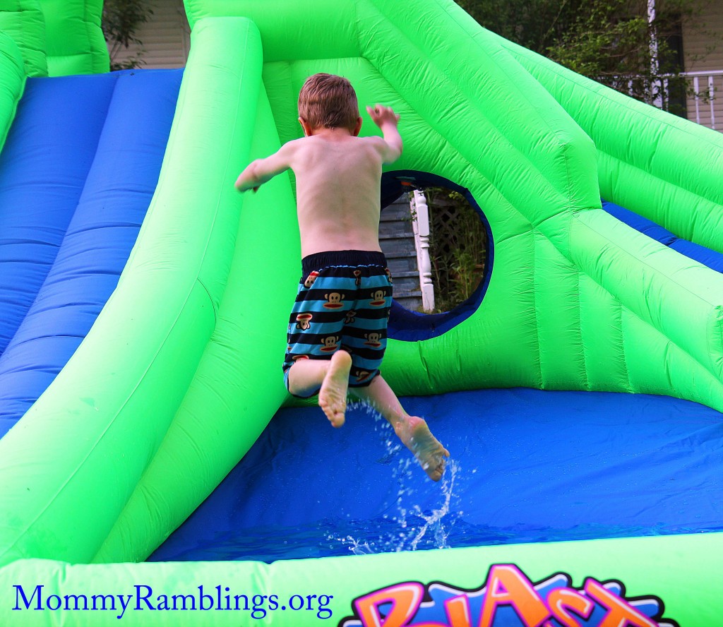 blast zone inflatables