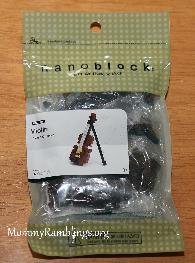 nanoblockviolin