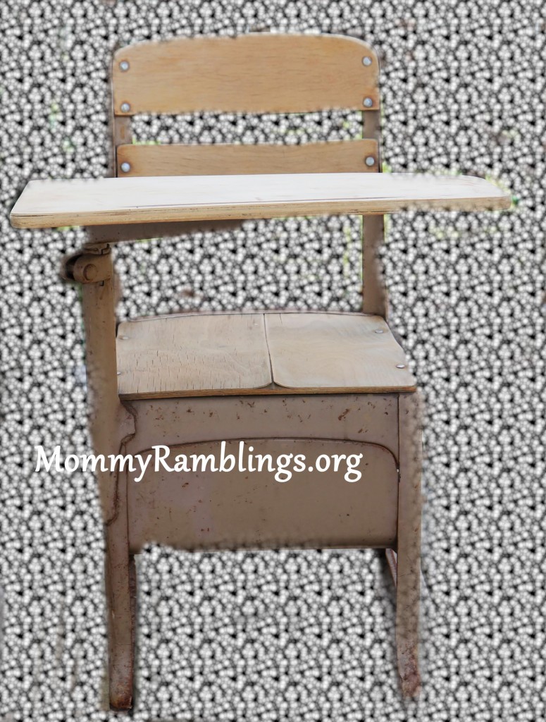 largeschooldesk_edited-1