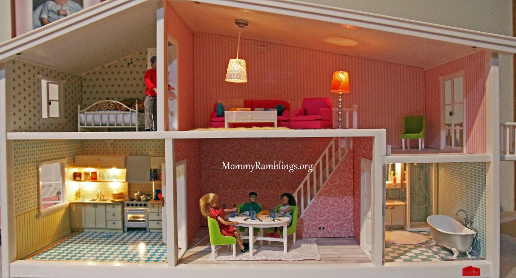 Lundby Smaland Swedish Design Doll House Review & Holiday Gift Guide