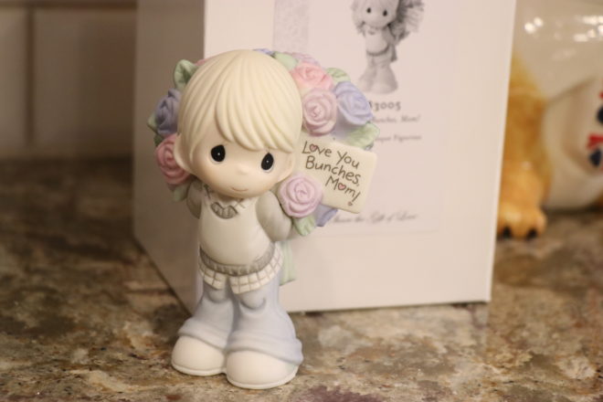 mother's day figurines